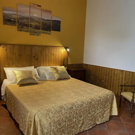 Farm stay Agriturismo Il Poggiarello Siena